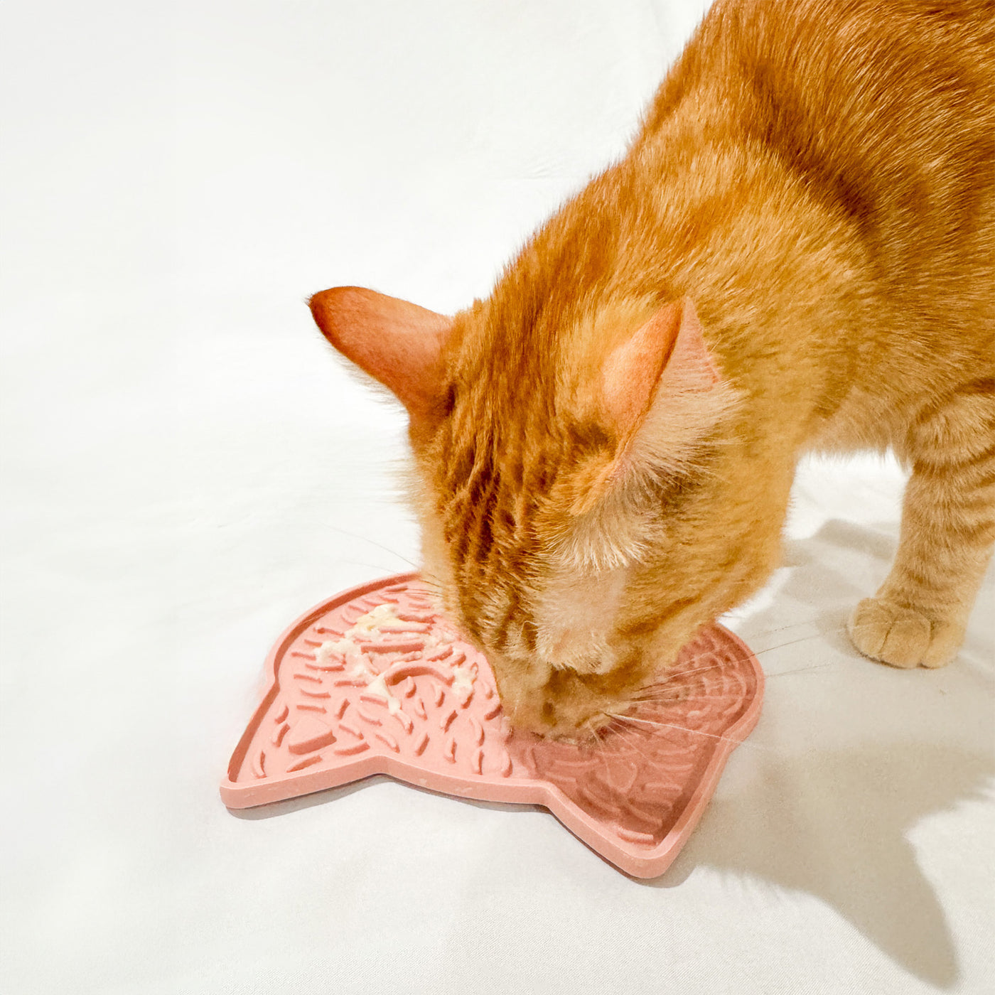 Purrfect Lick N' Stick Mat - Blush Pink